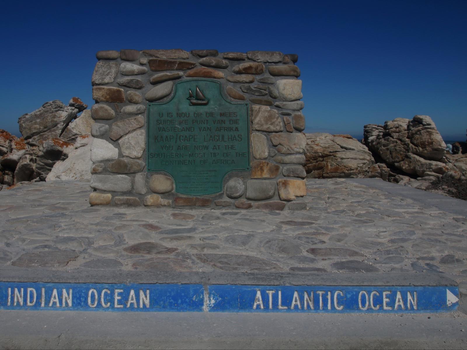 Nearby landmark