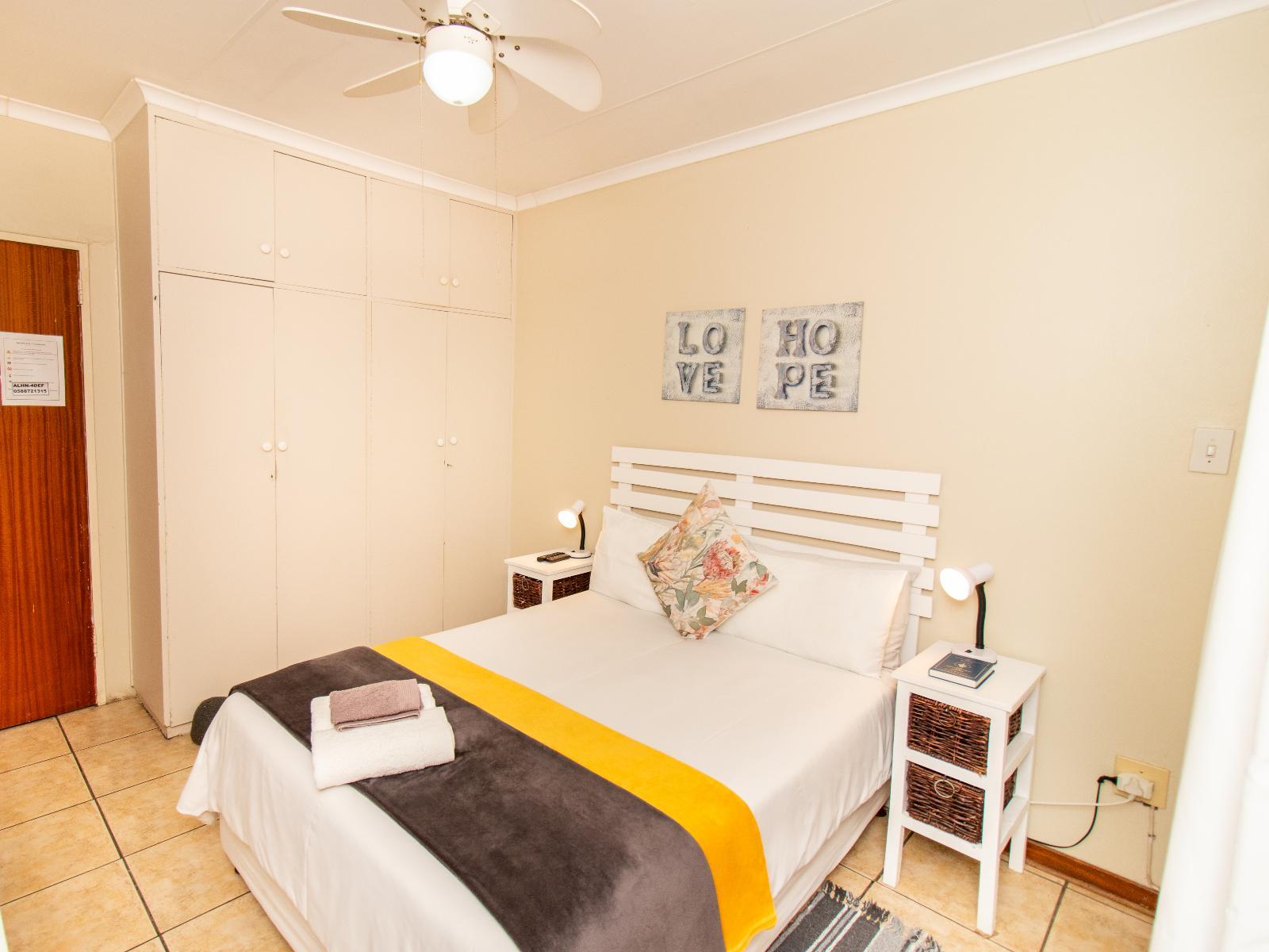 Room 1 — Photo of the whole room