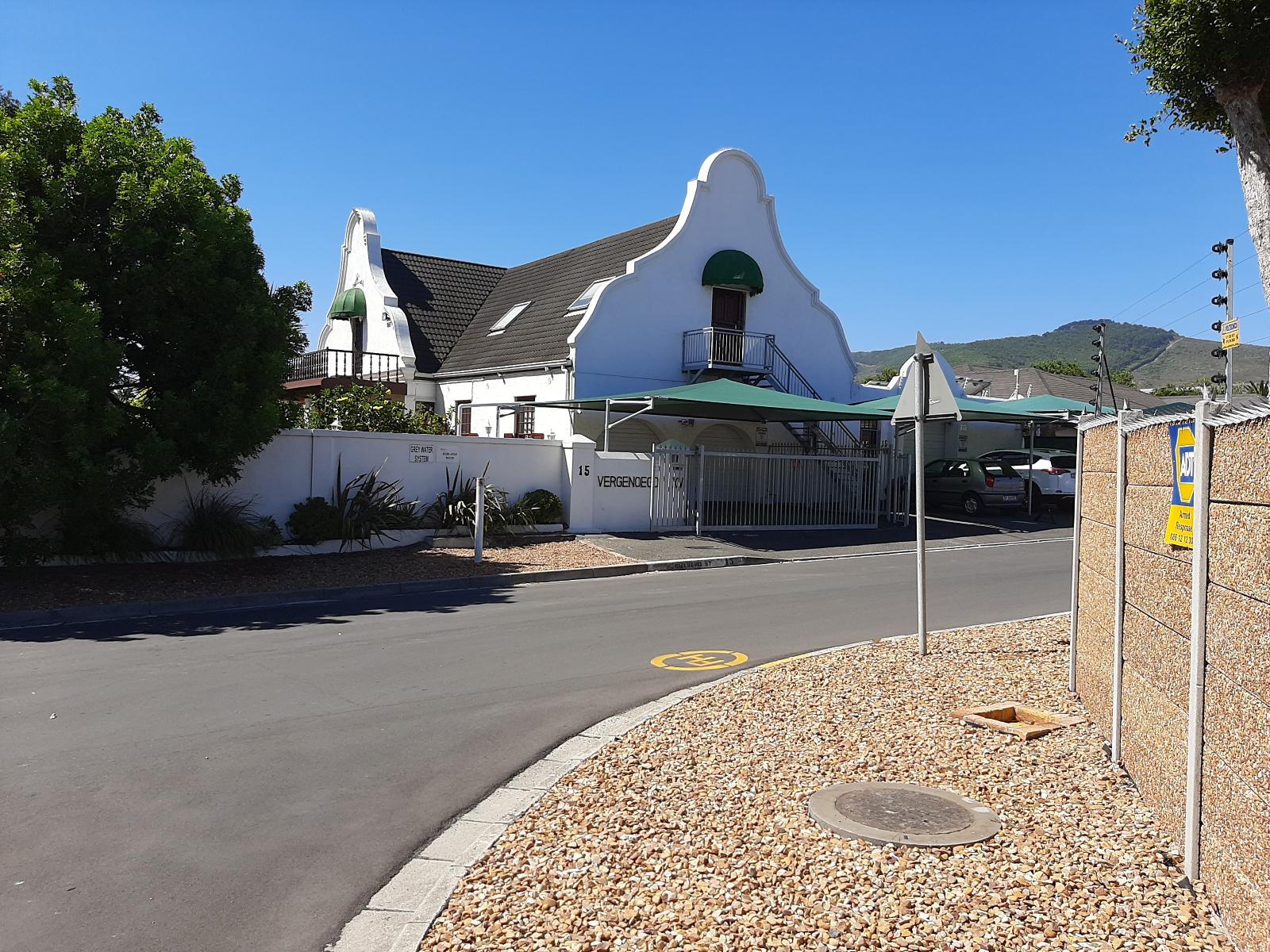 Vergenoegd Guest House