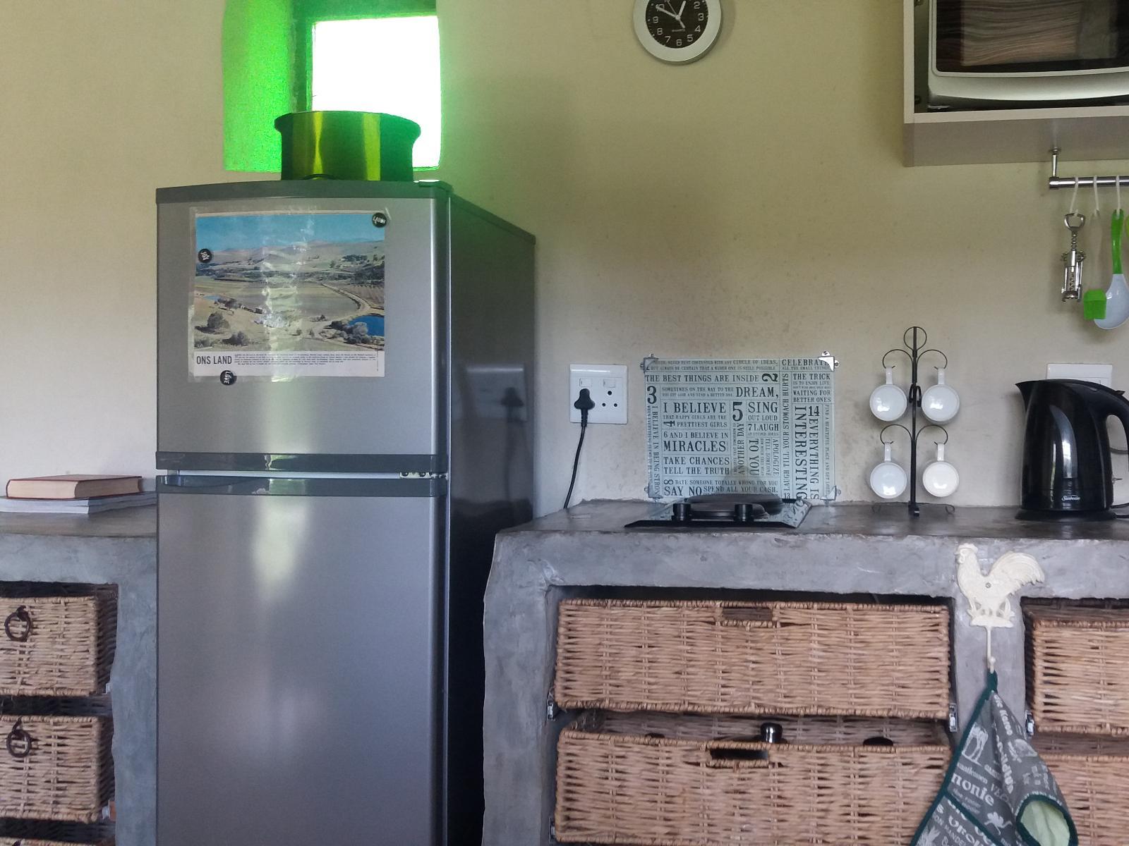 Room 1 — Kitchenette