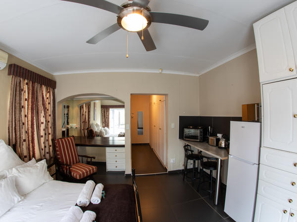 Room 4