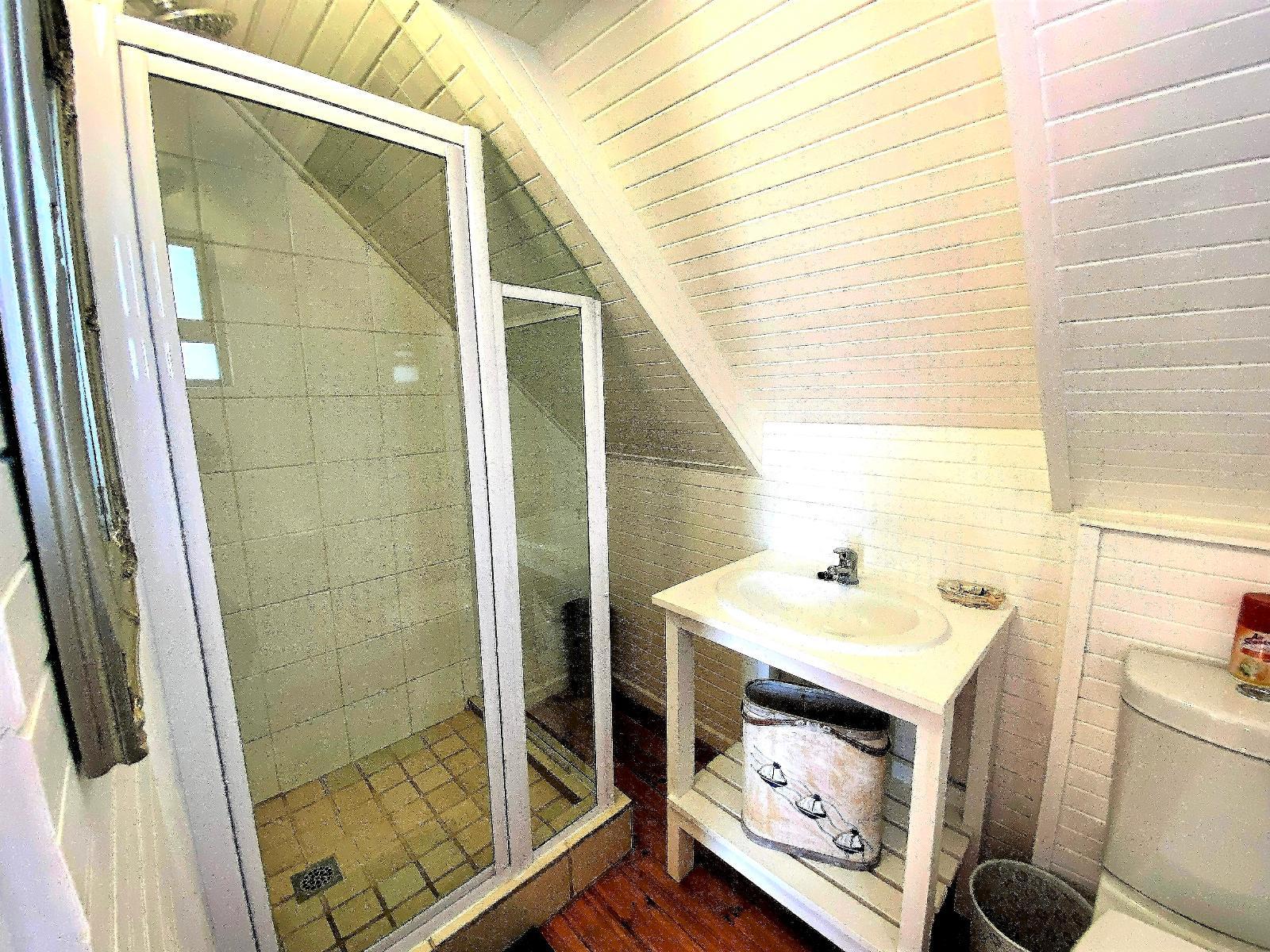 Room 5 — Bathroom