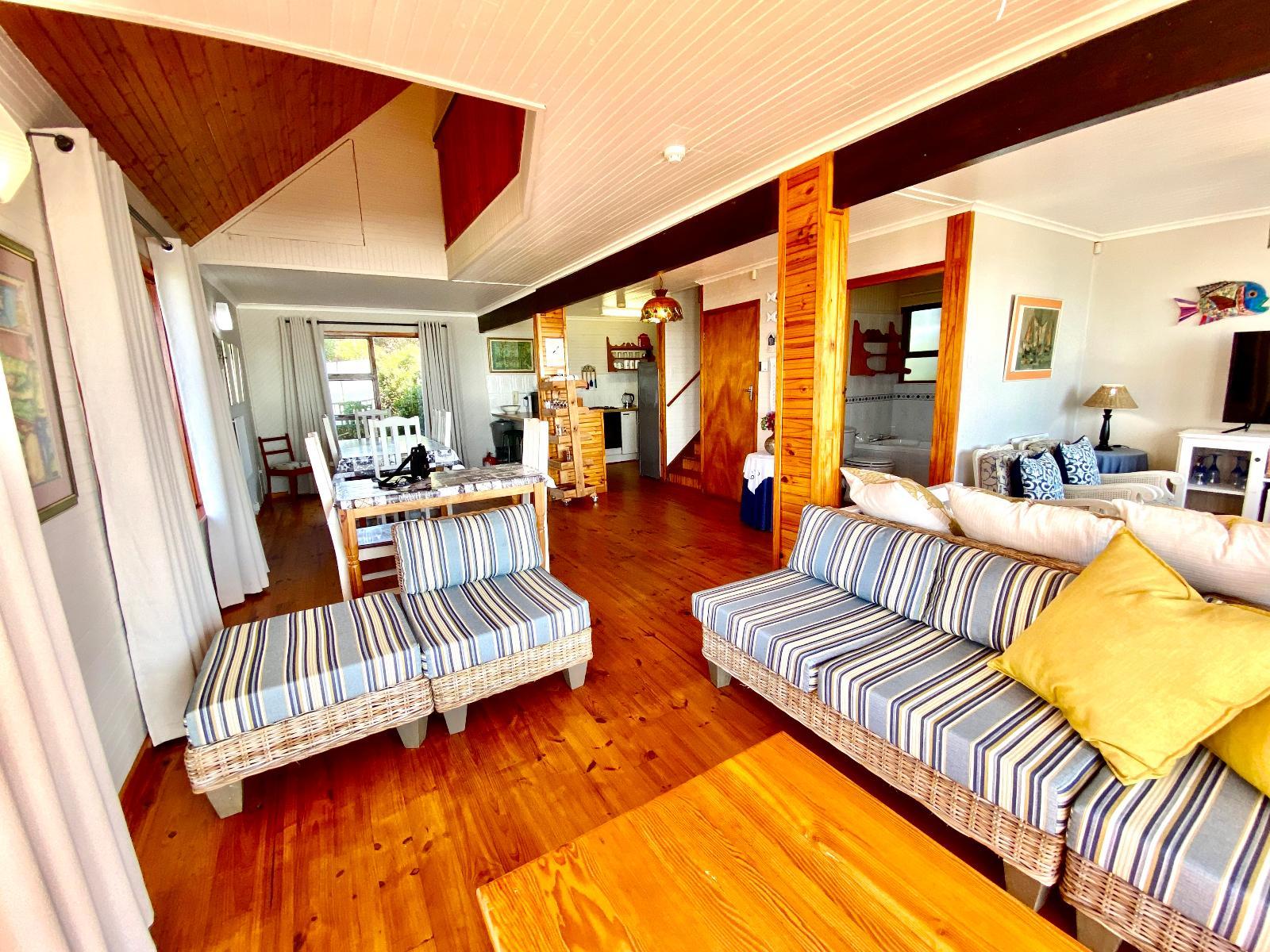 Room 5 — Seating area