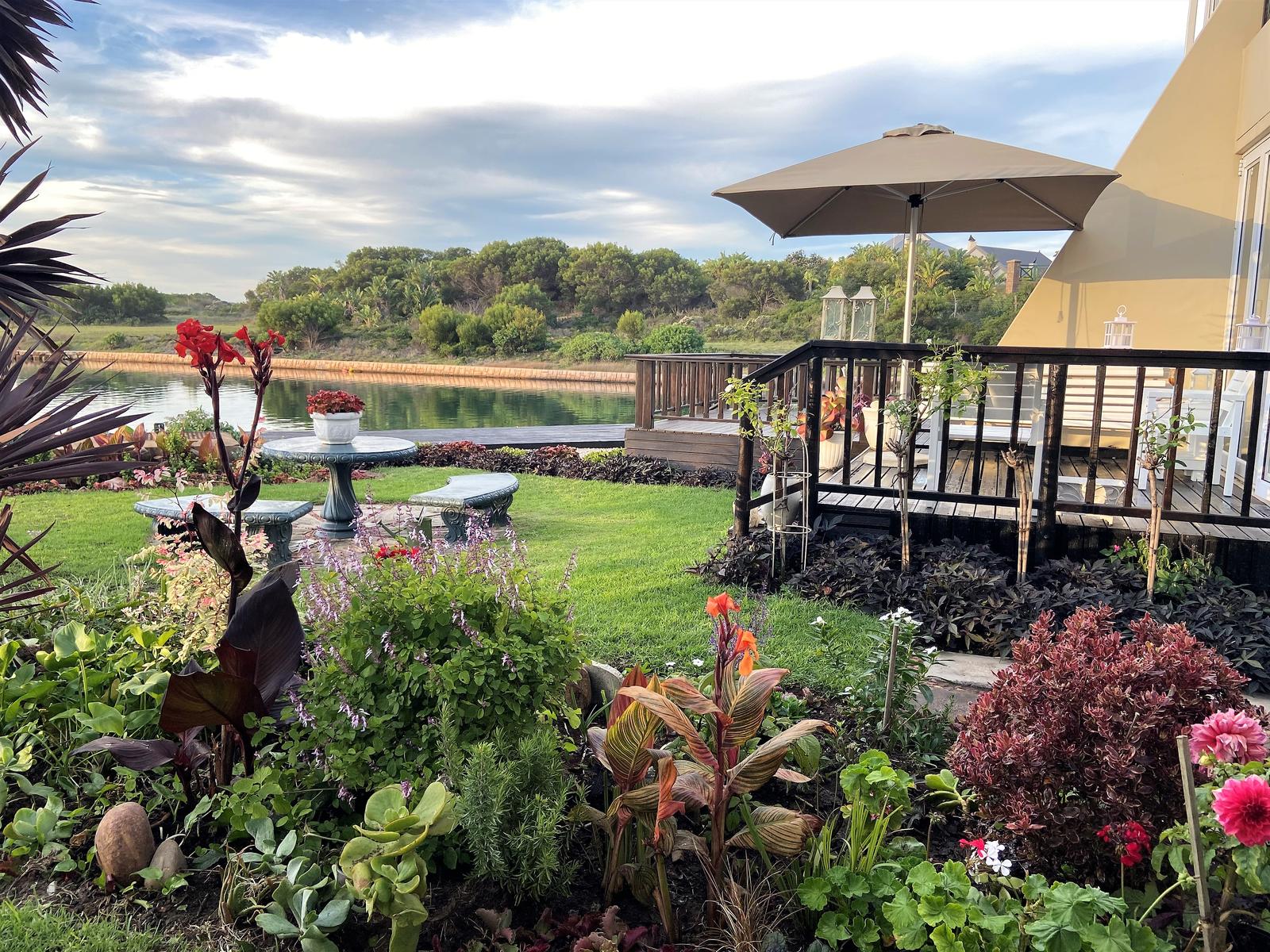 J-Bay Self-Catering