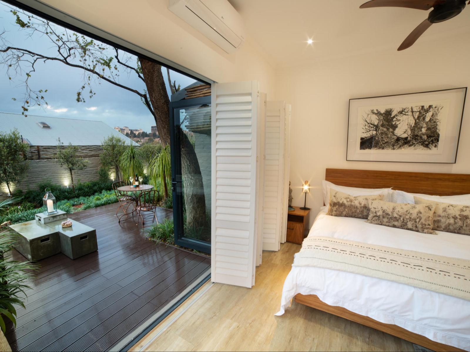 Room 3 — Photo of the whole room