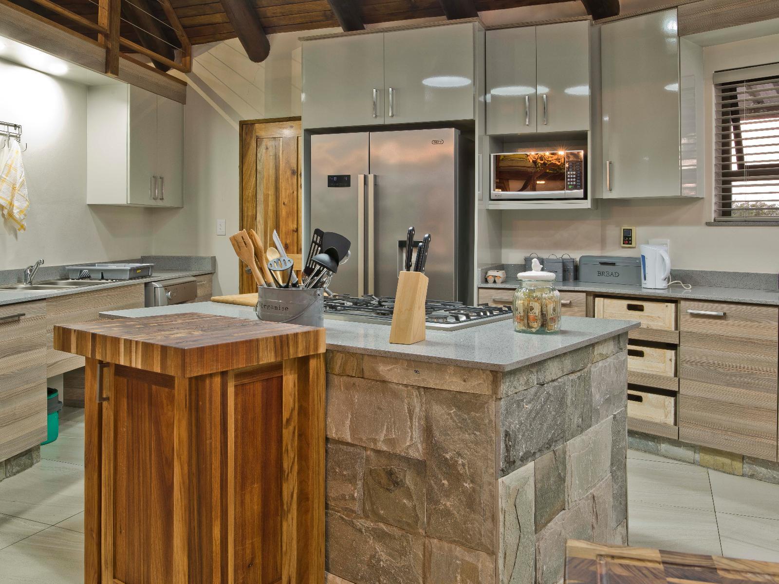 Room 1 — Kitchenette