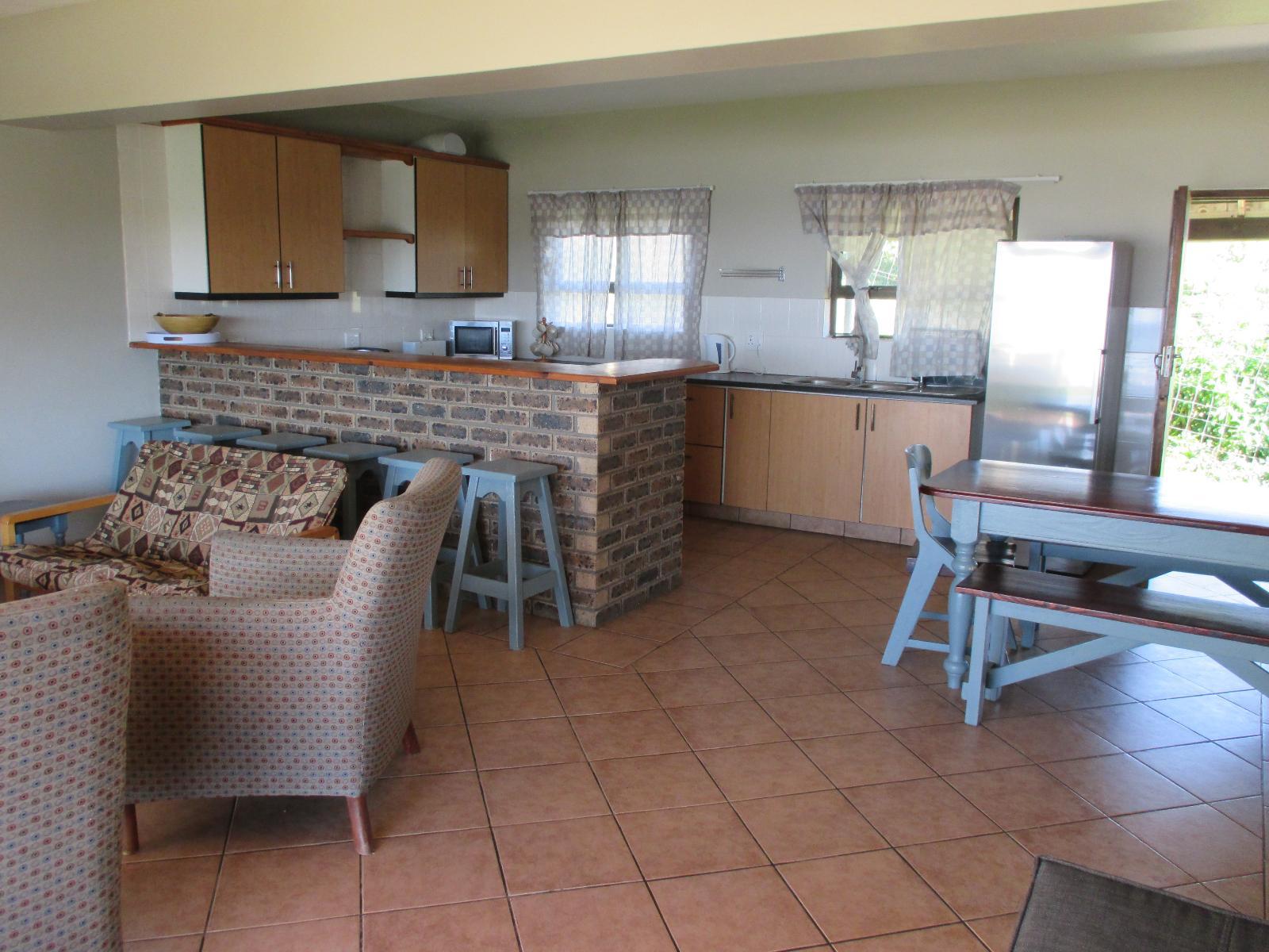 Room 4 — Photo of the whole room