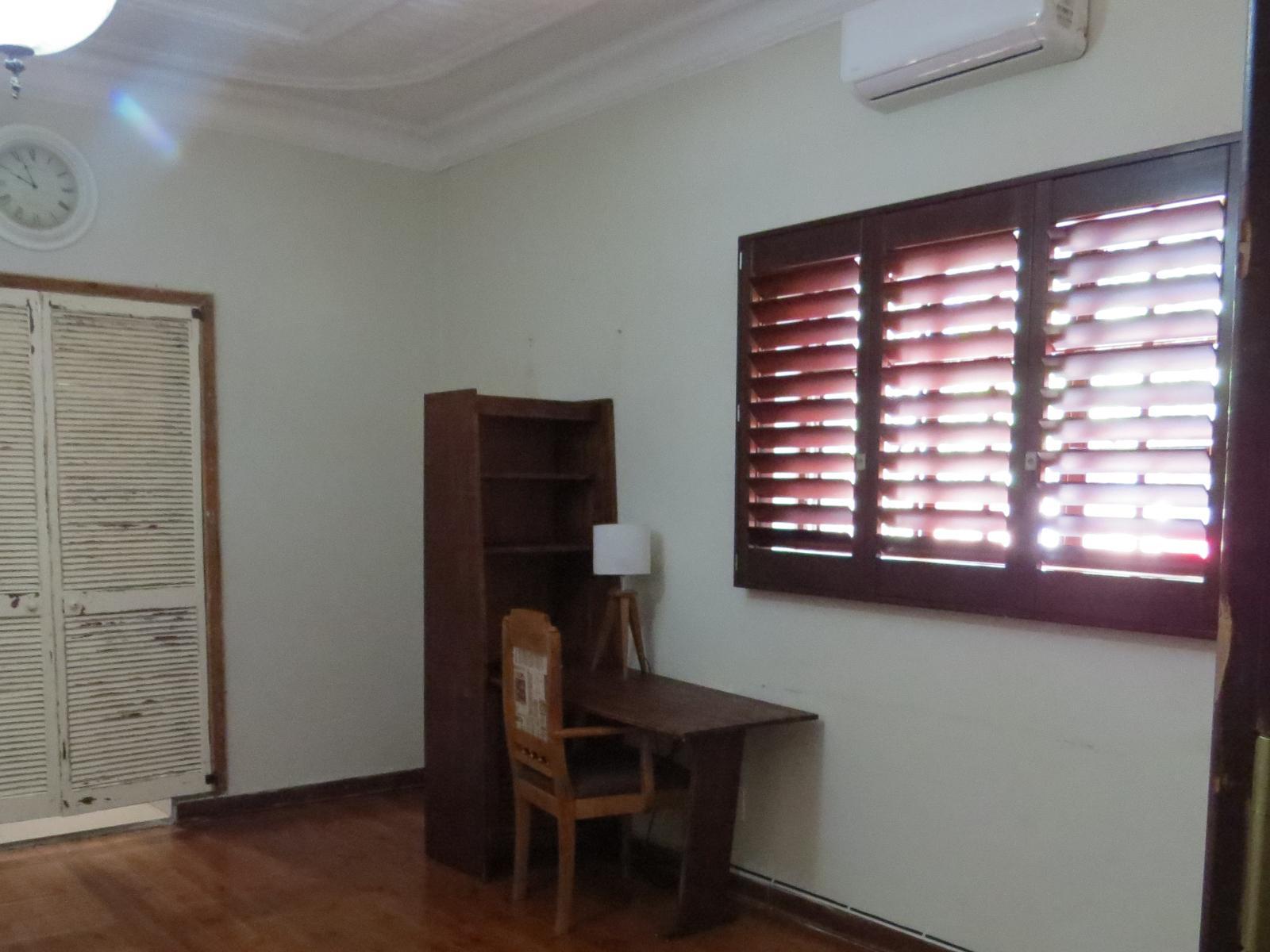 Room 2 — Seating area