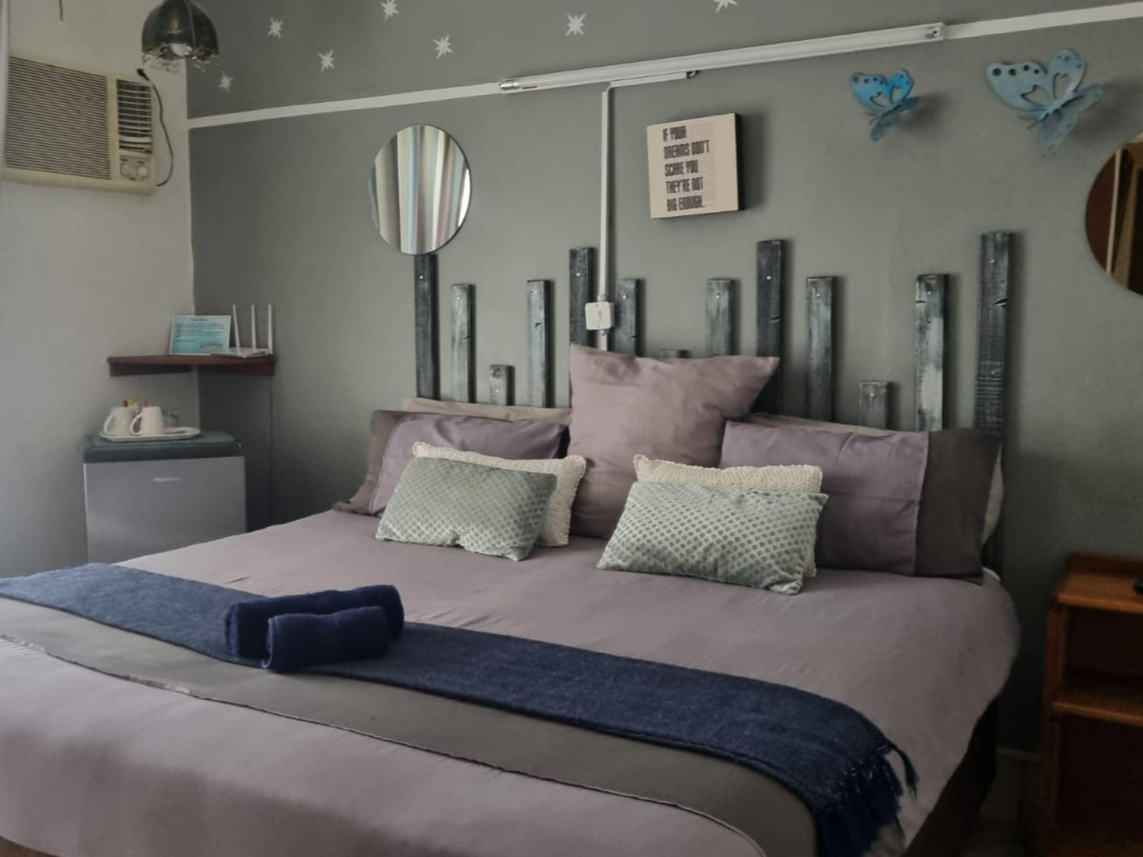Room 4 — Bed