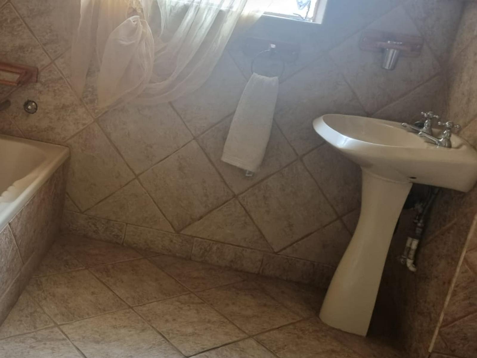 Room 4 — Bathroom
