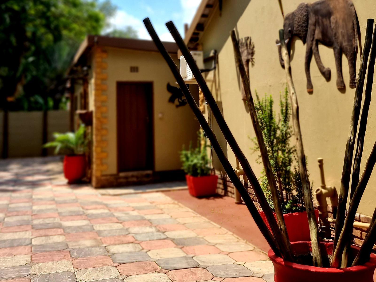 La Lucia Guest House
