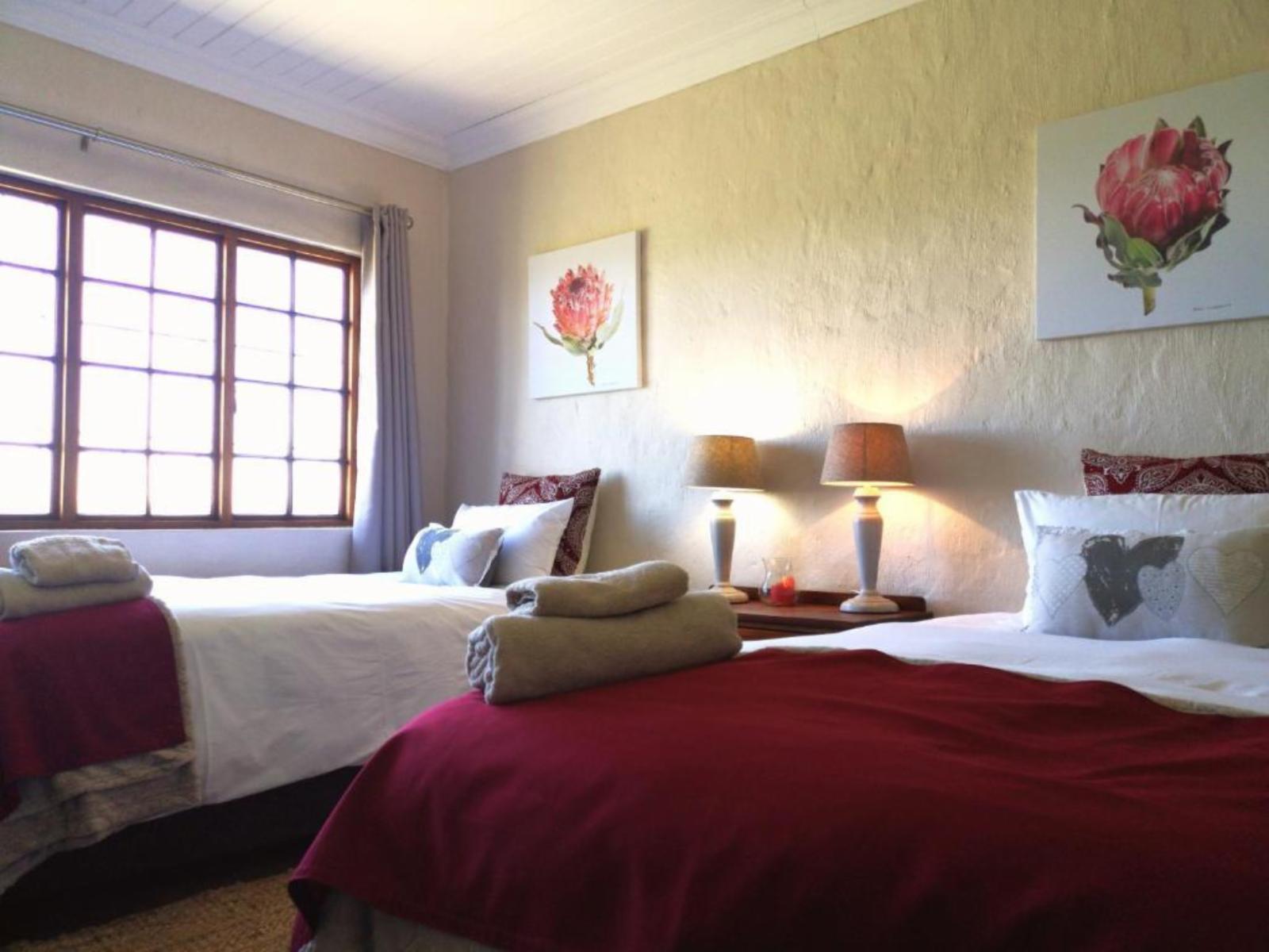 Room 1 — Photo of the whole room