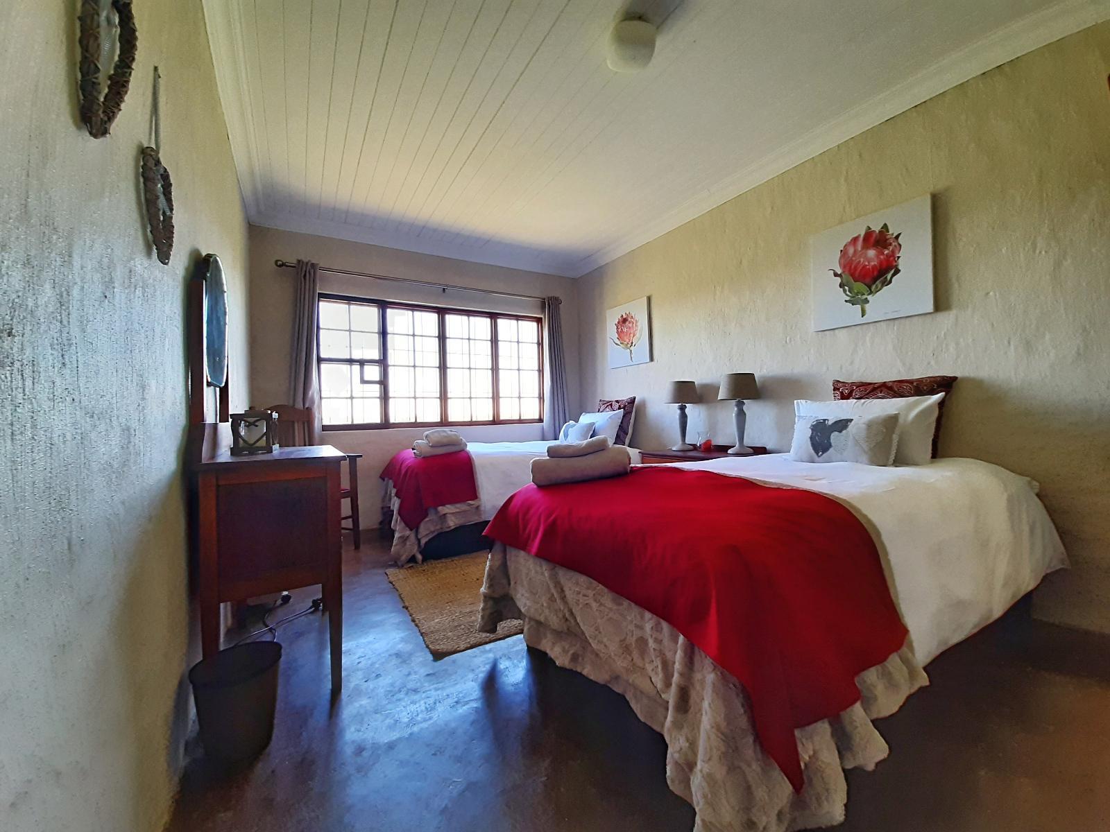 Room 1 — Photo of the whole room