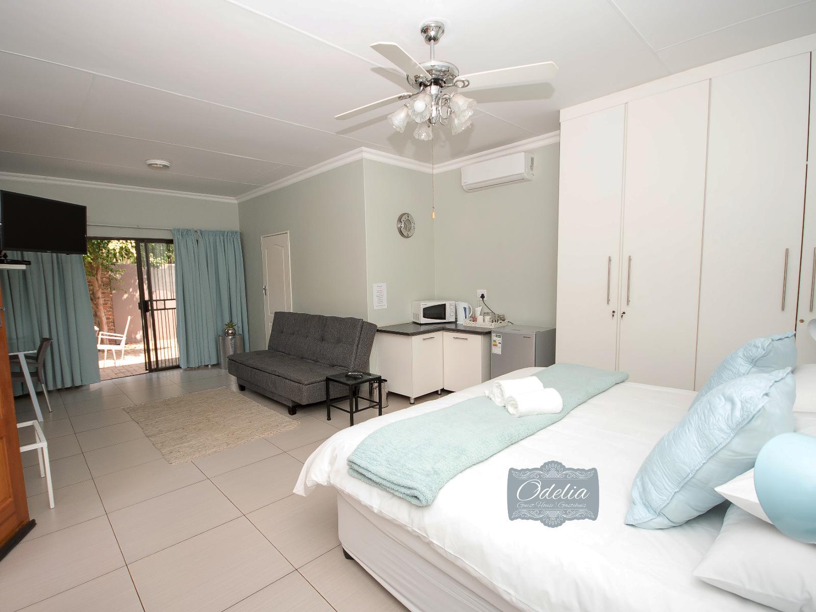 Room 4 — Photo of the whole room