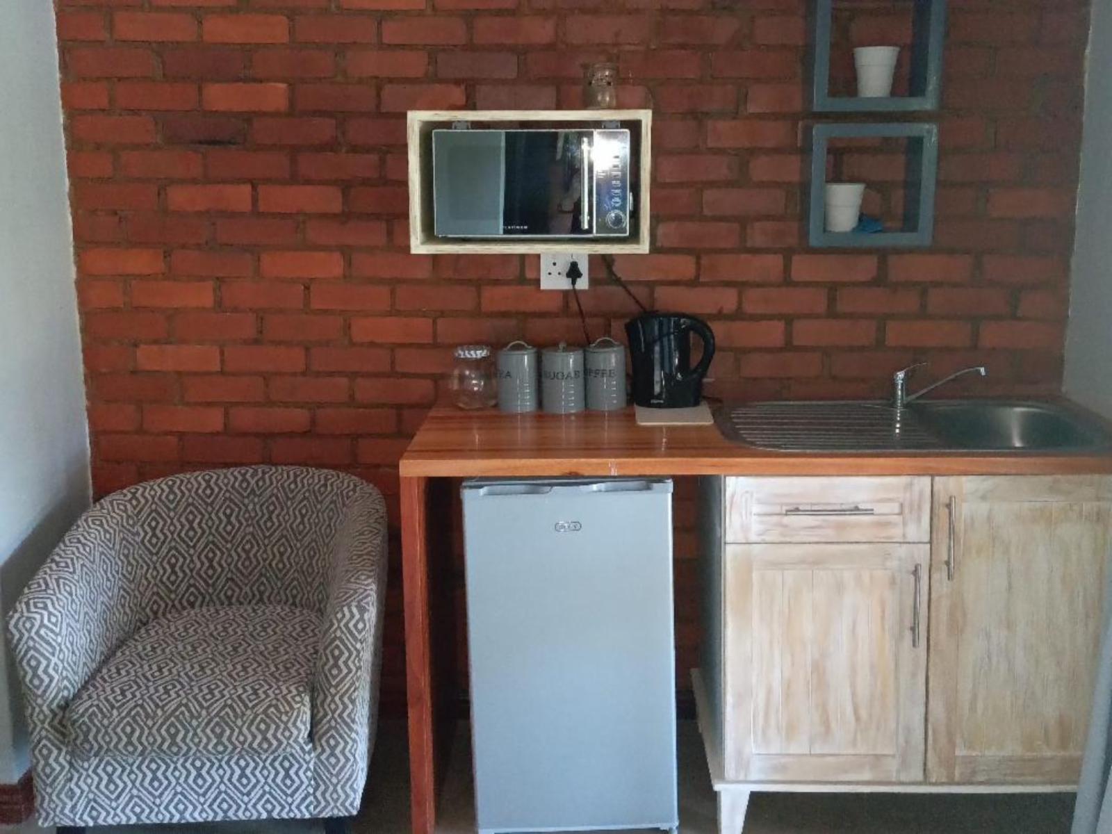 Room 1 — Coffee/tea facilities
