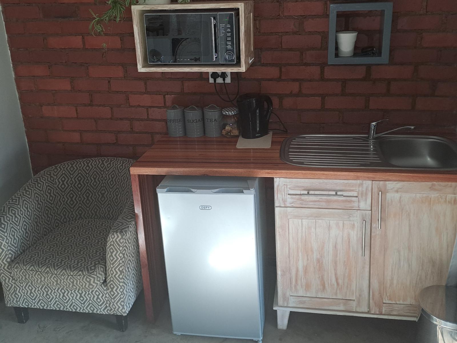 Room 2 — Coffee/tea facilities