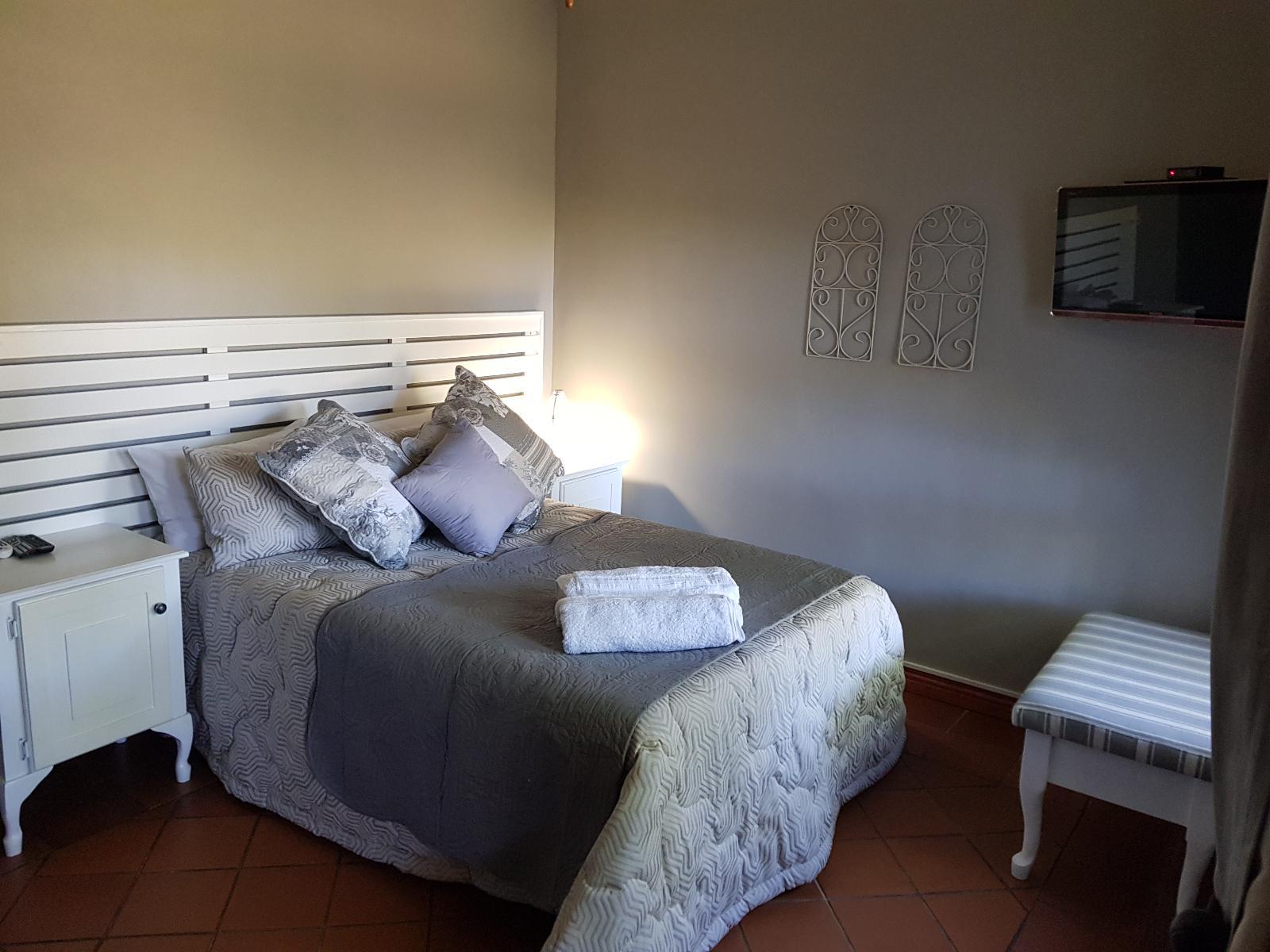 Room 3 — Bed
