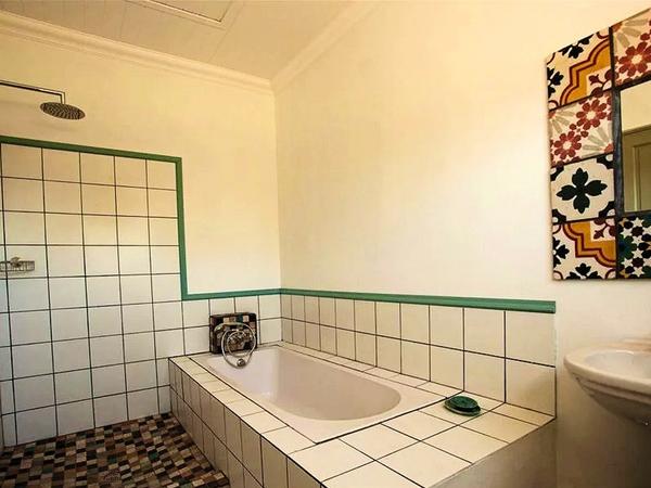 Room 1