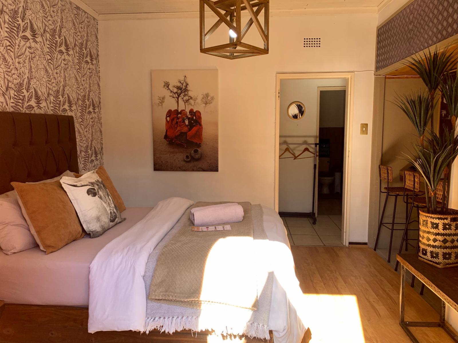Room 3 — Photo of the whole room