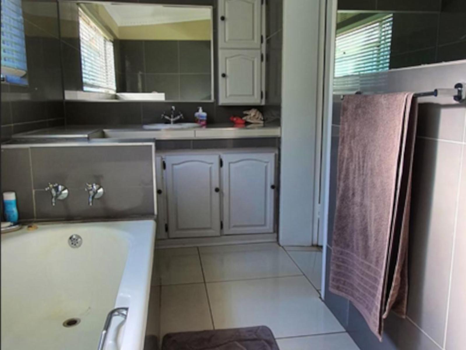Room 6 — Bathroom