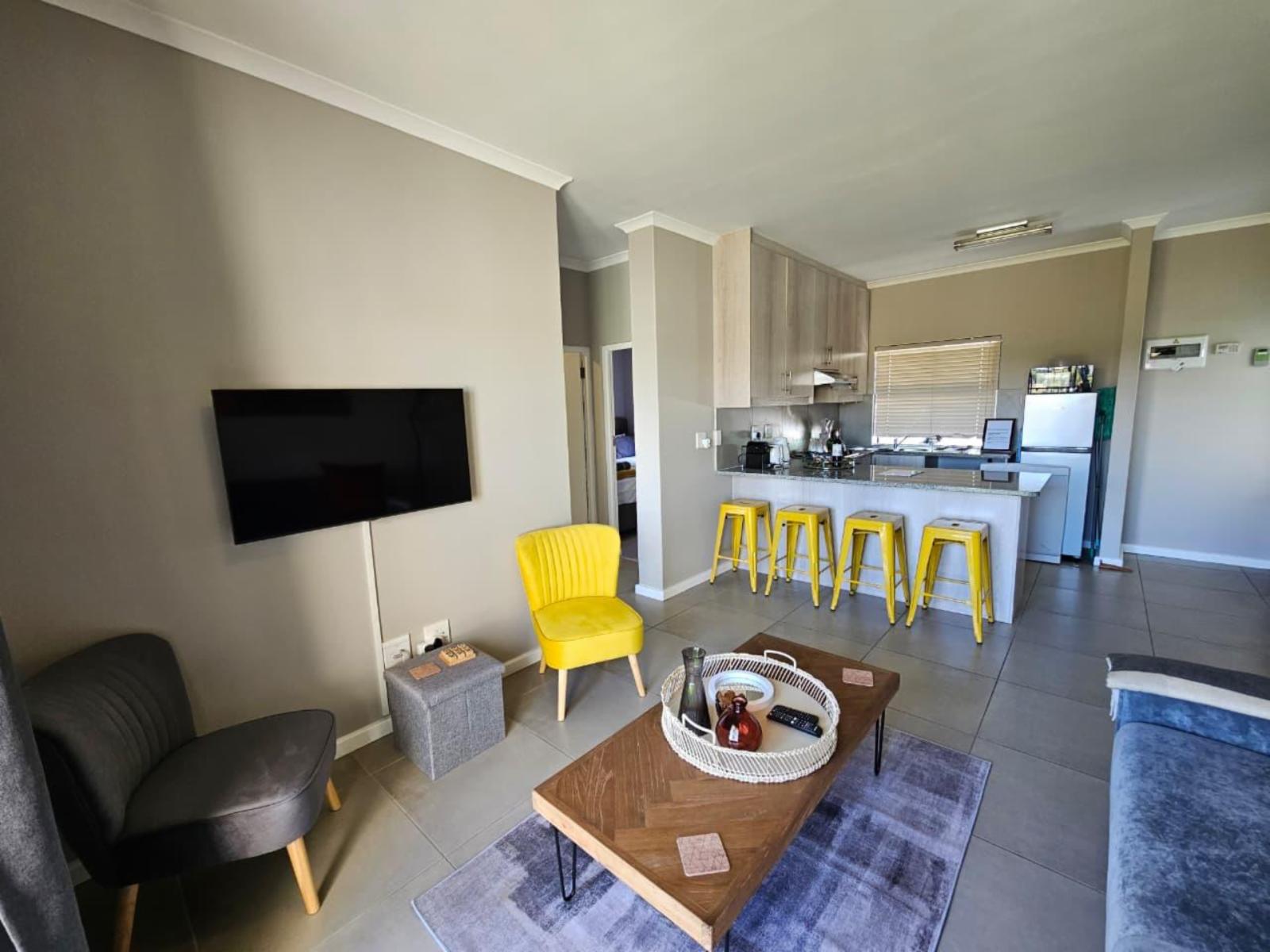 Room 7 — Dining area