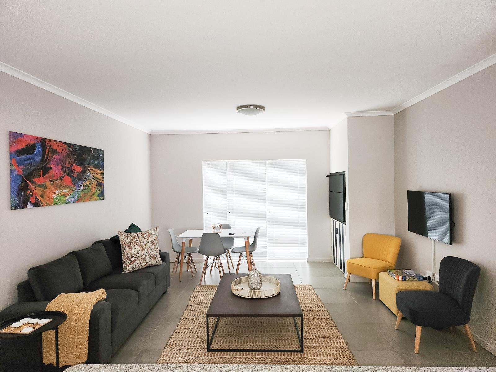 Room 6 — Seating area