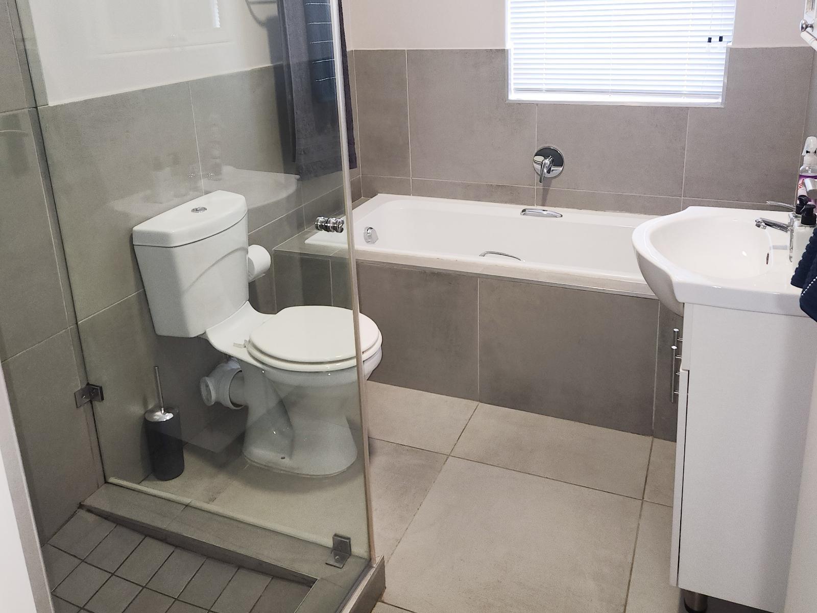 Room 6 — Bathroom