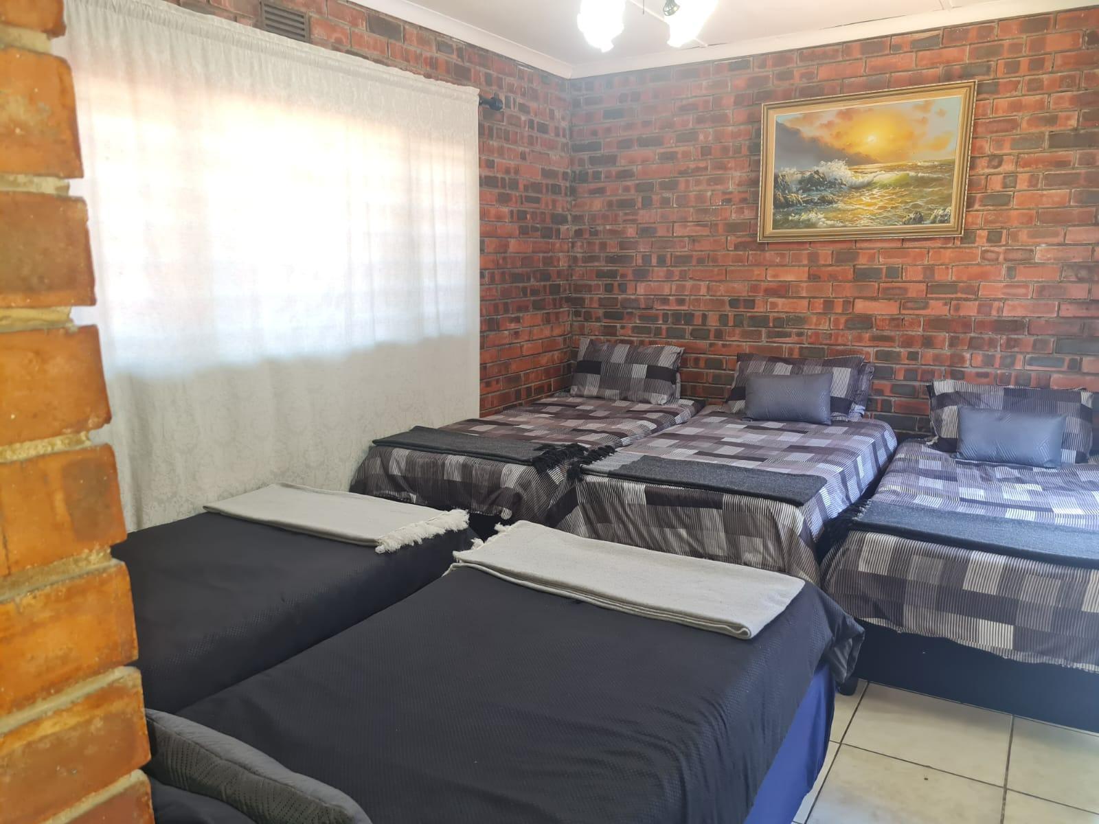 Room 1 — Photo of the whole room