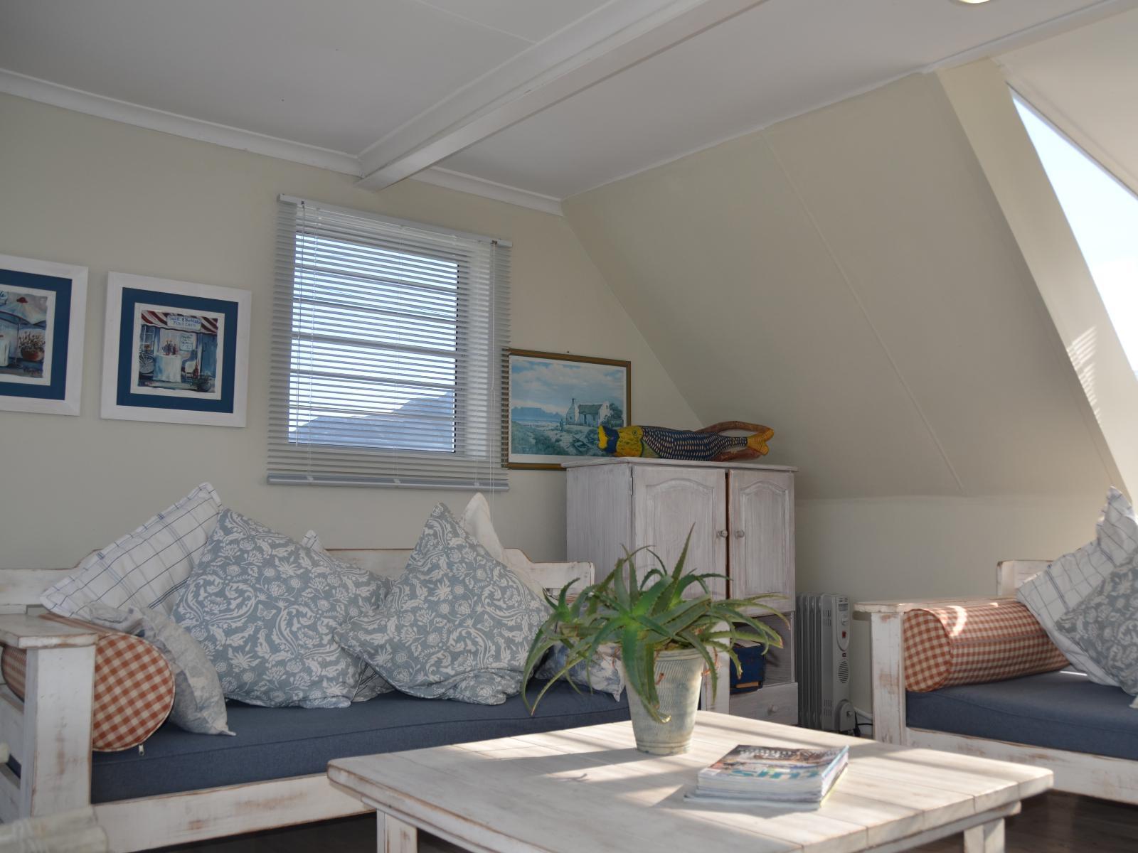 Room 1 — Seating area