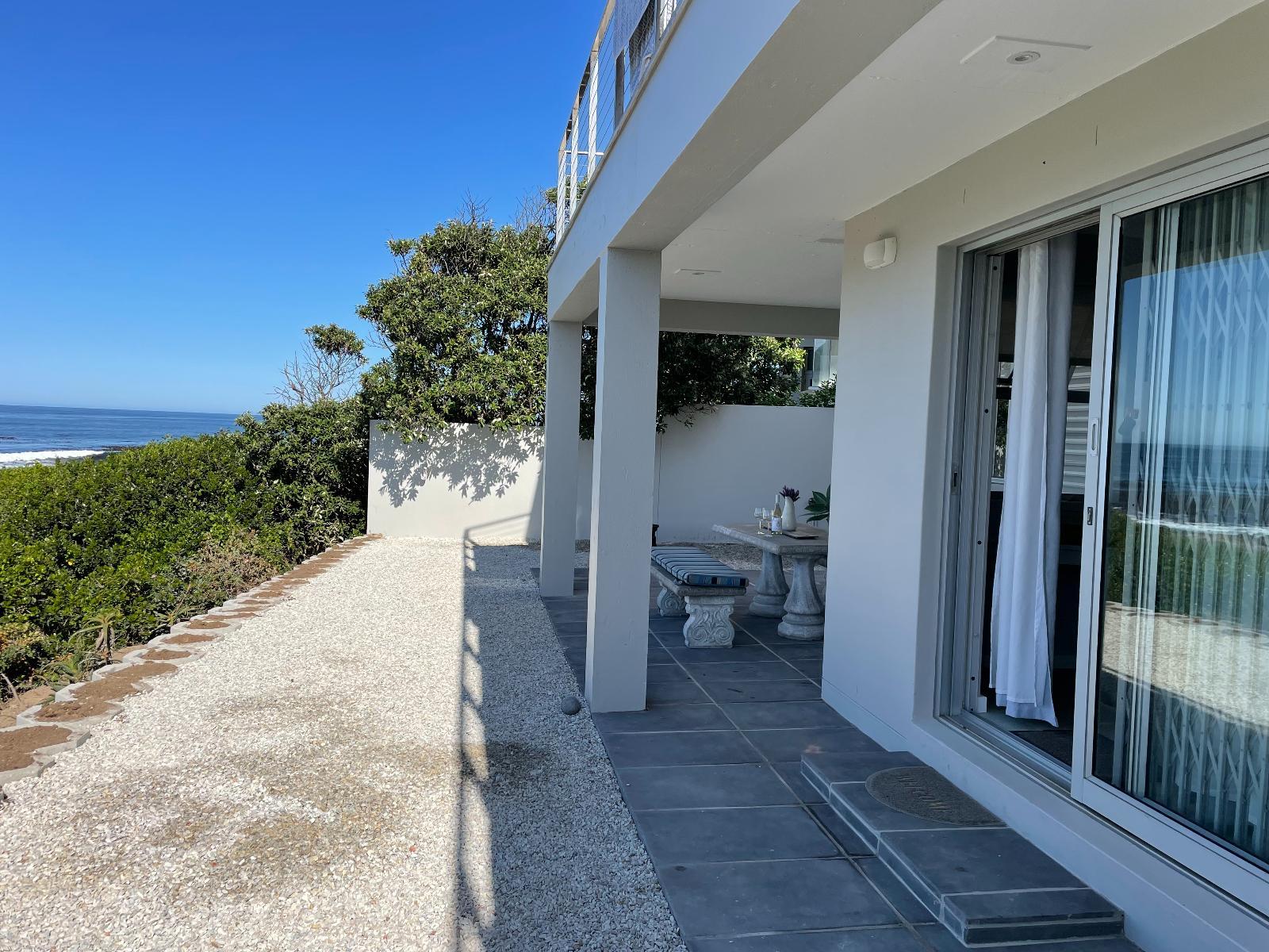 Hermanus Beach Villa and Cottages