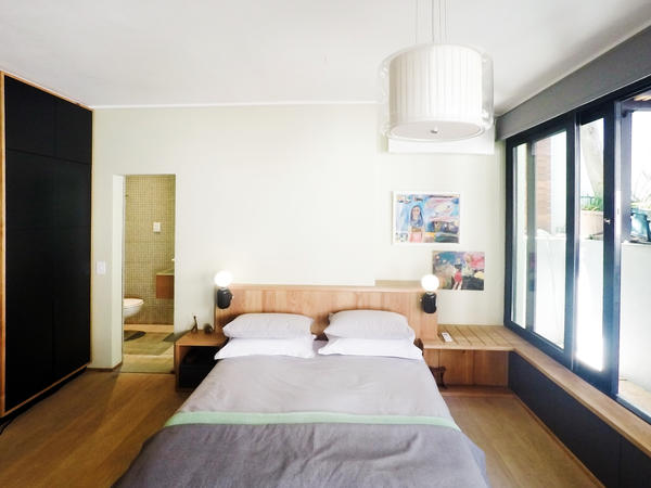Room 1
