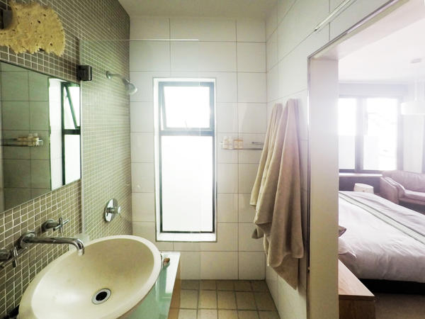 Room 1