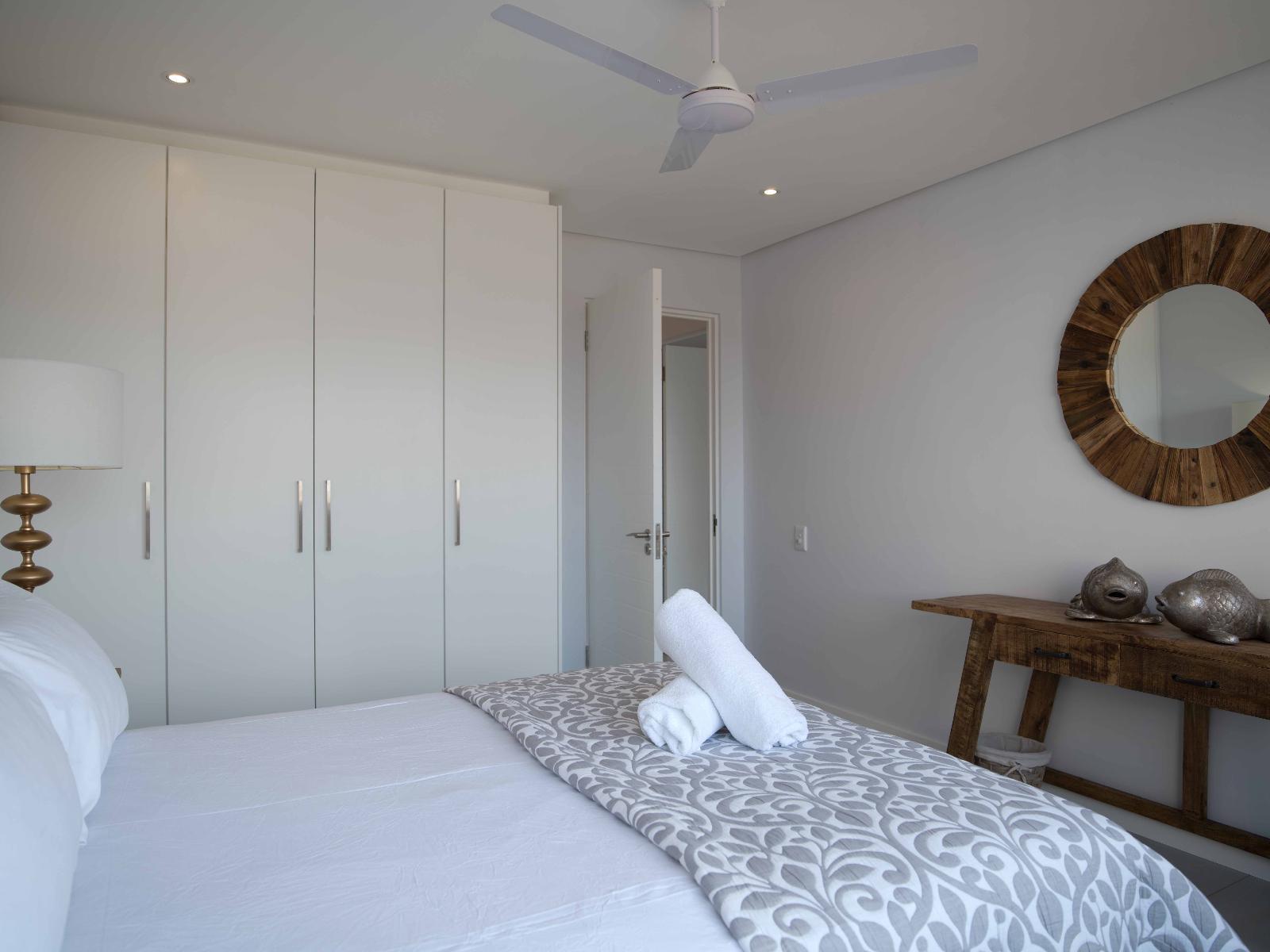 Room 3 — Photo of the whole room