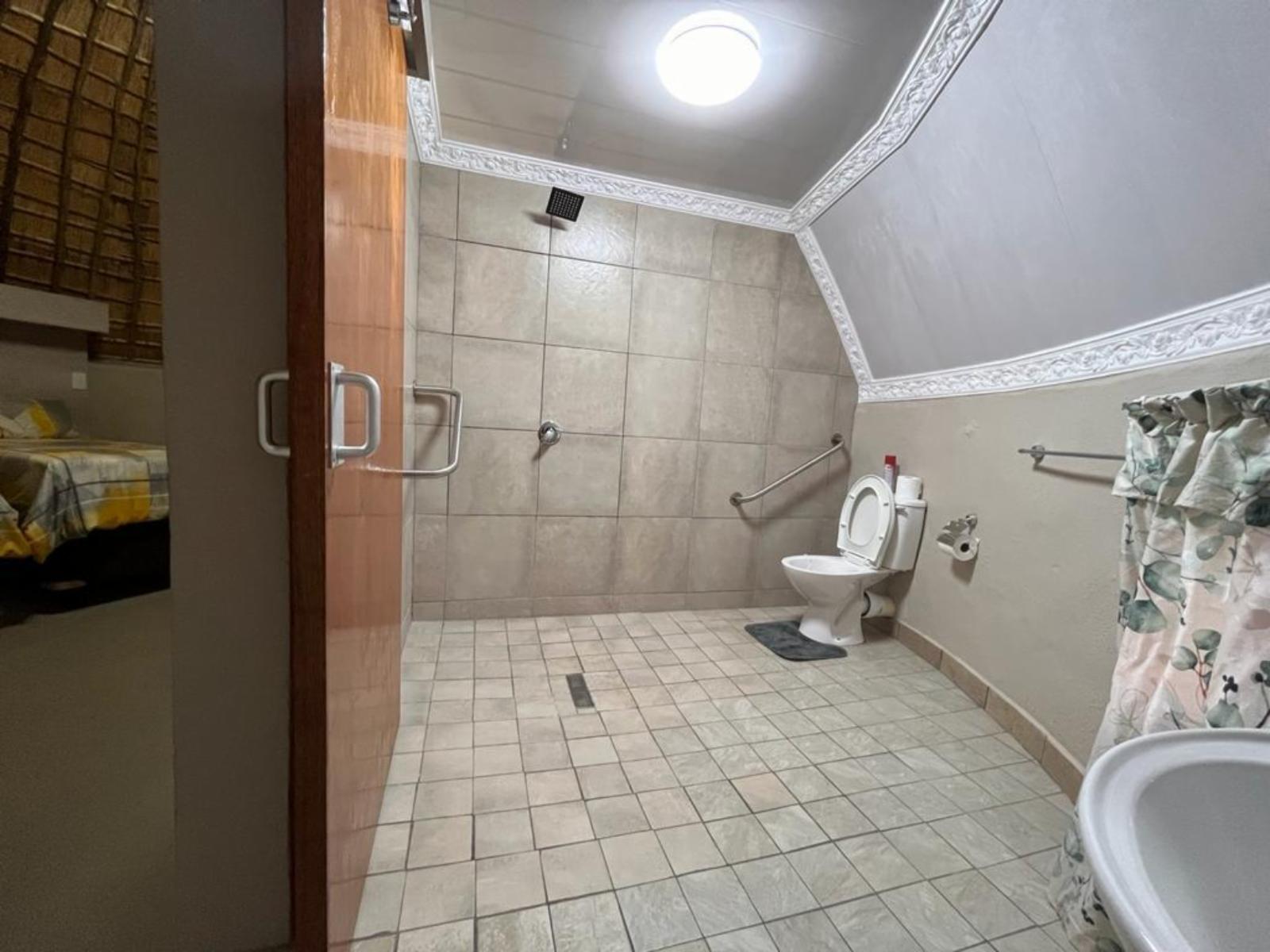 Room 8 — Shower