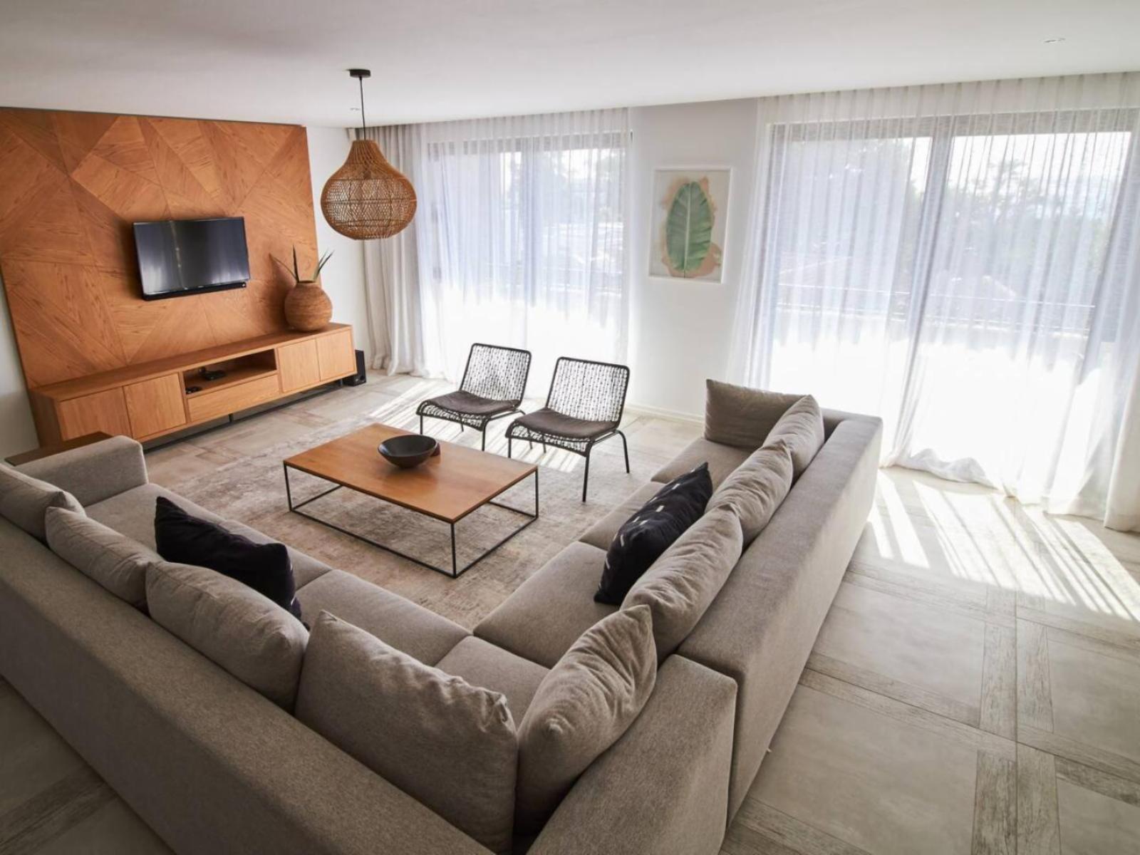 Room 4 — Living Room