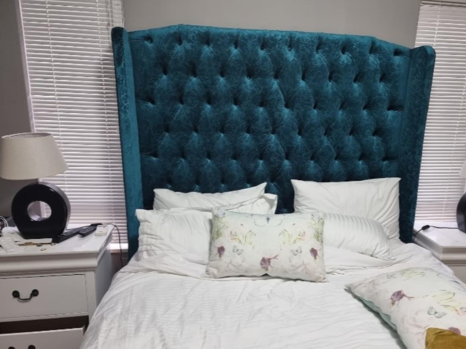 Room 1 — Photo of the whole room