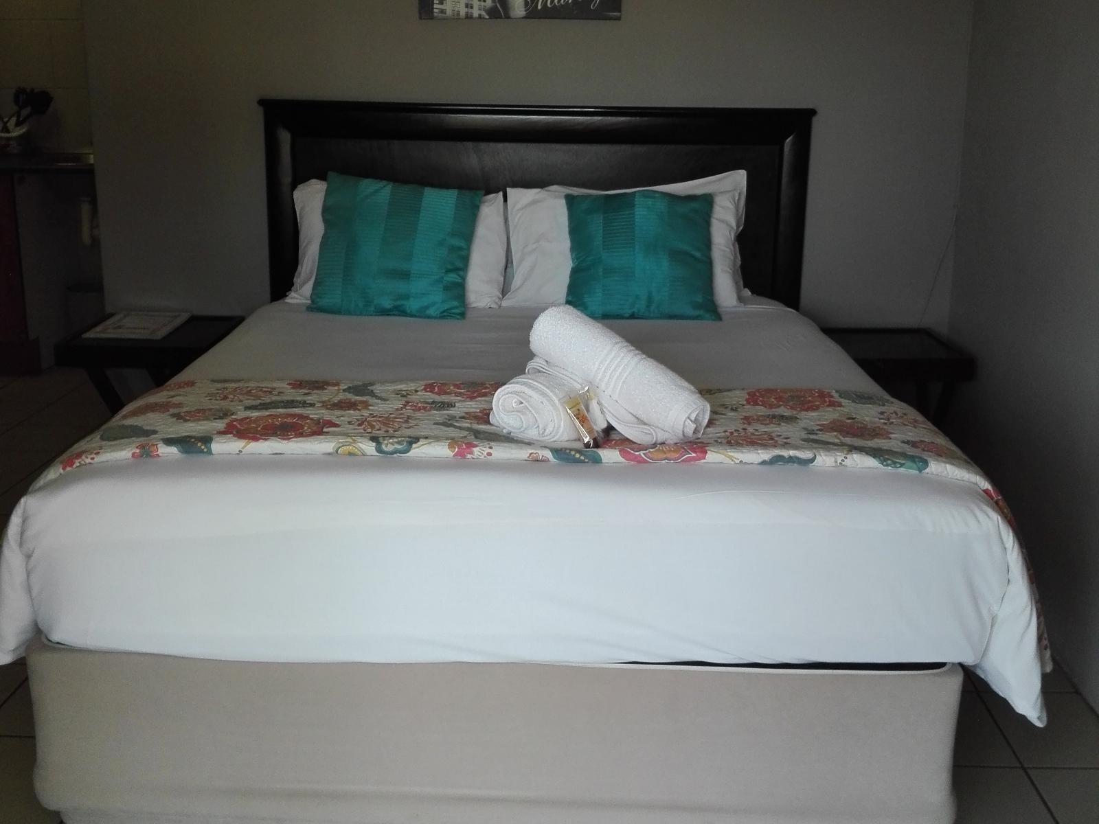 Room 3 — Bed