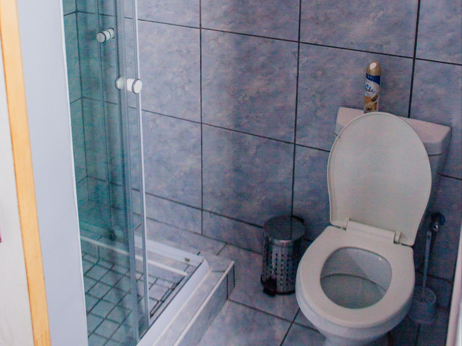Room 6 — Bathroom