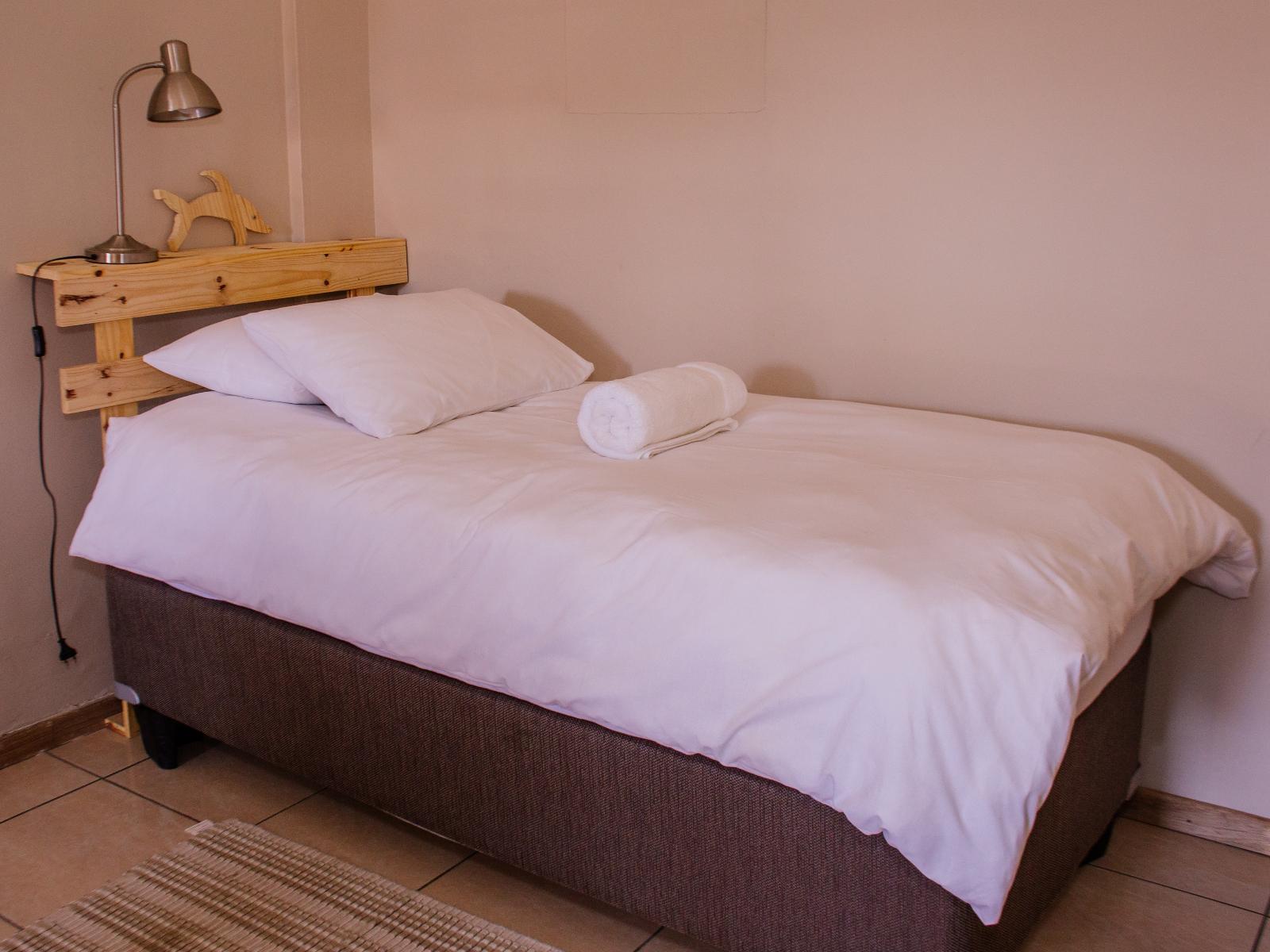 Room 5 — Bed