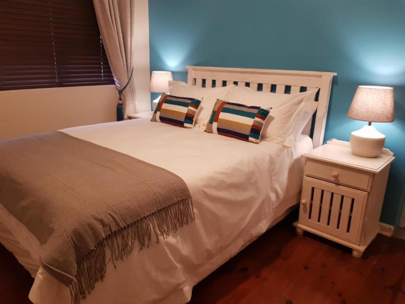 Room 1 — Photo of the whole room
