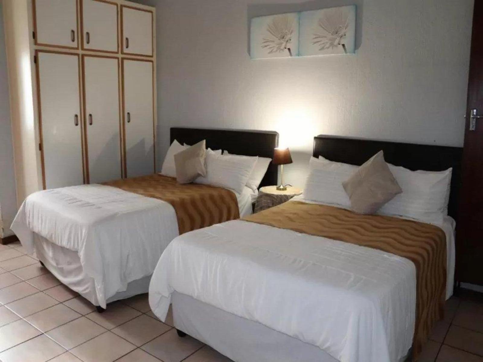 Room 4 — Bed