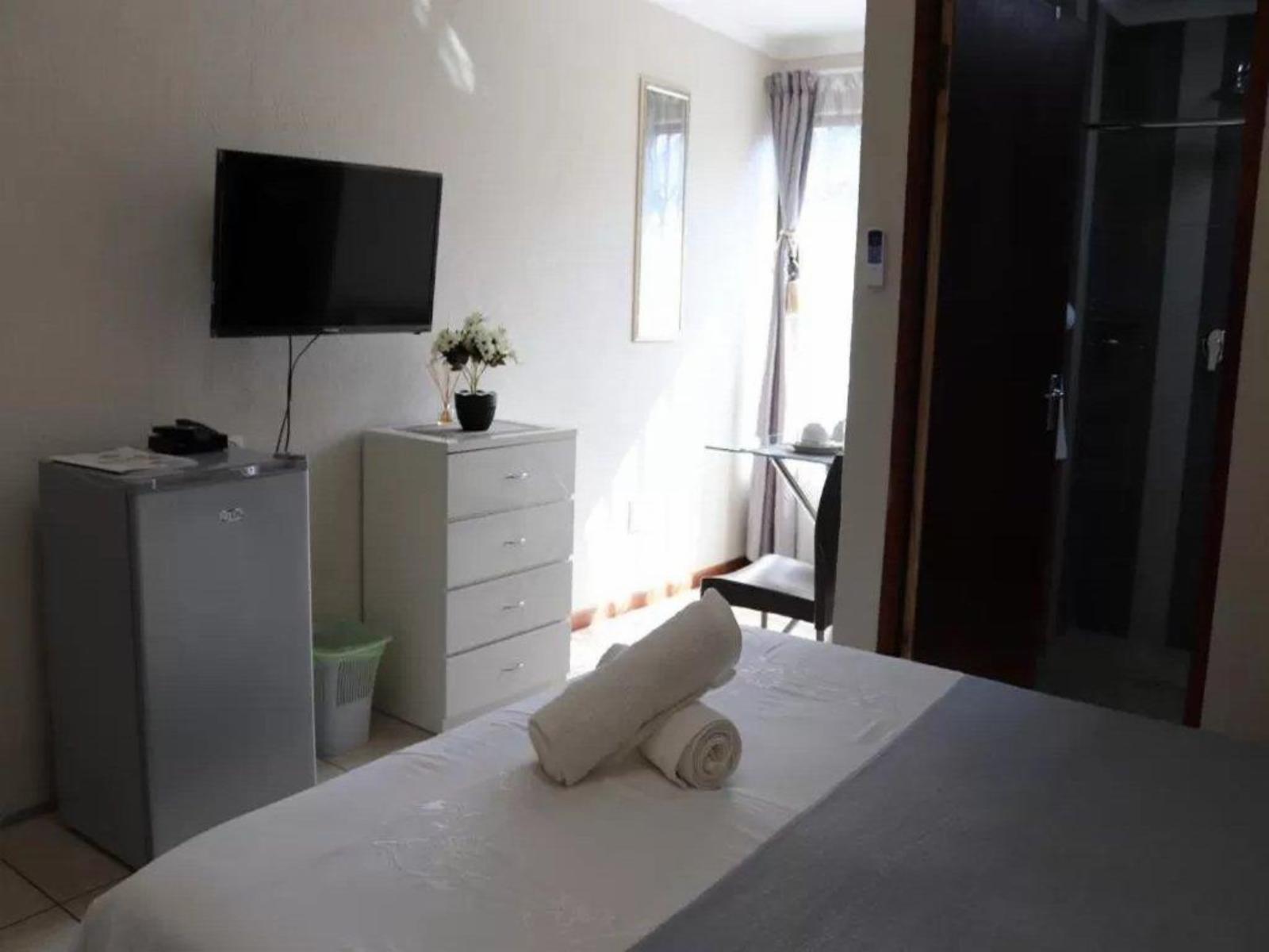 Room 1 — Bed