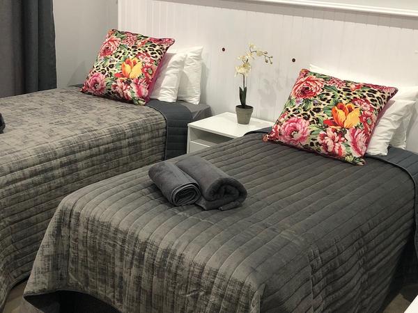 Room 1