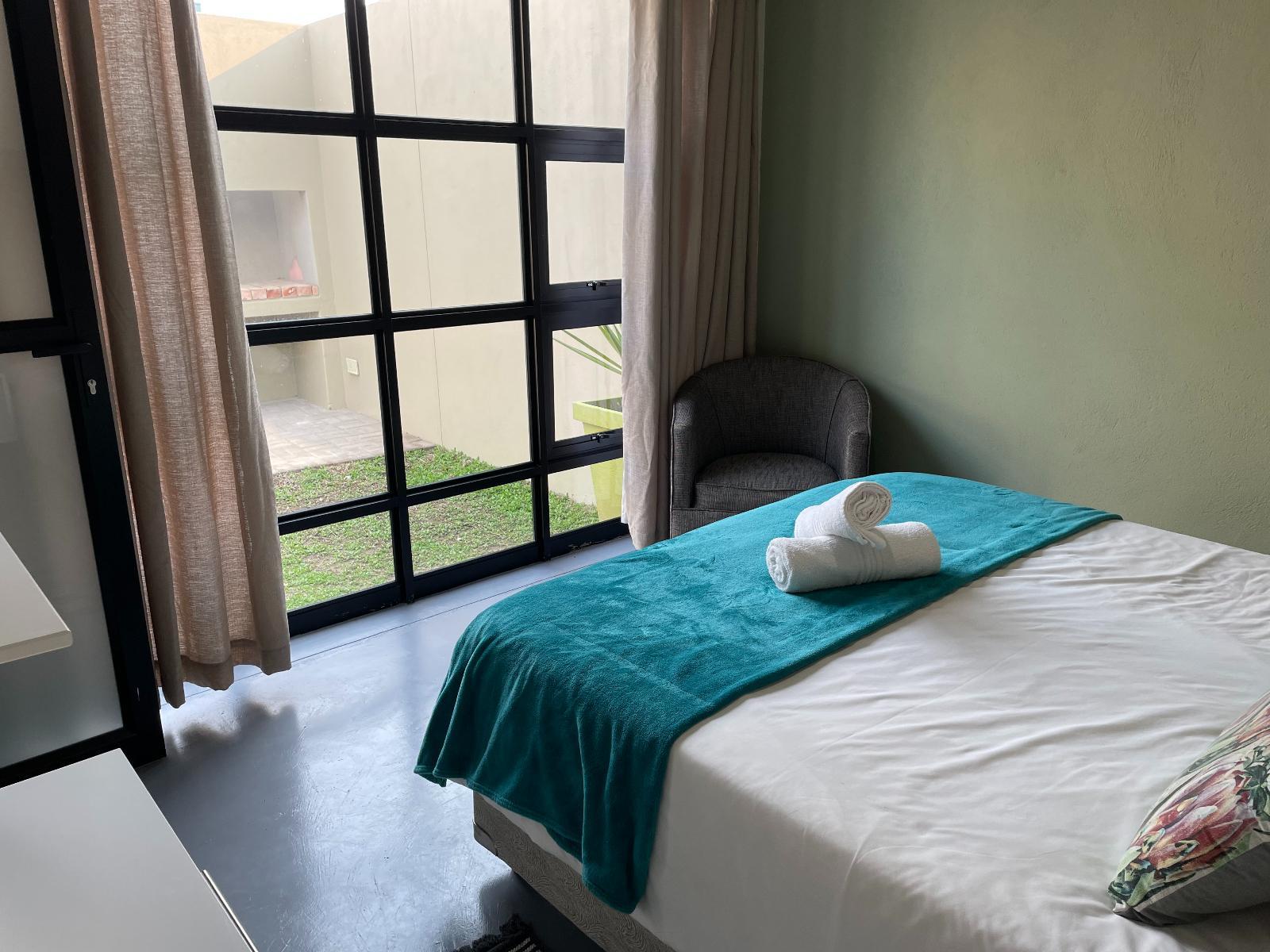 Room 3 — Photo of the whole room