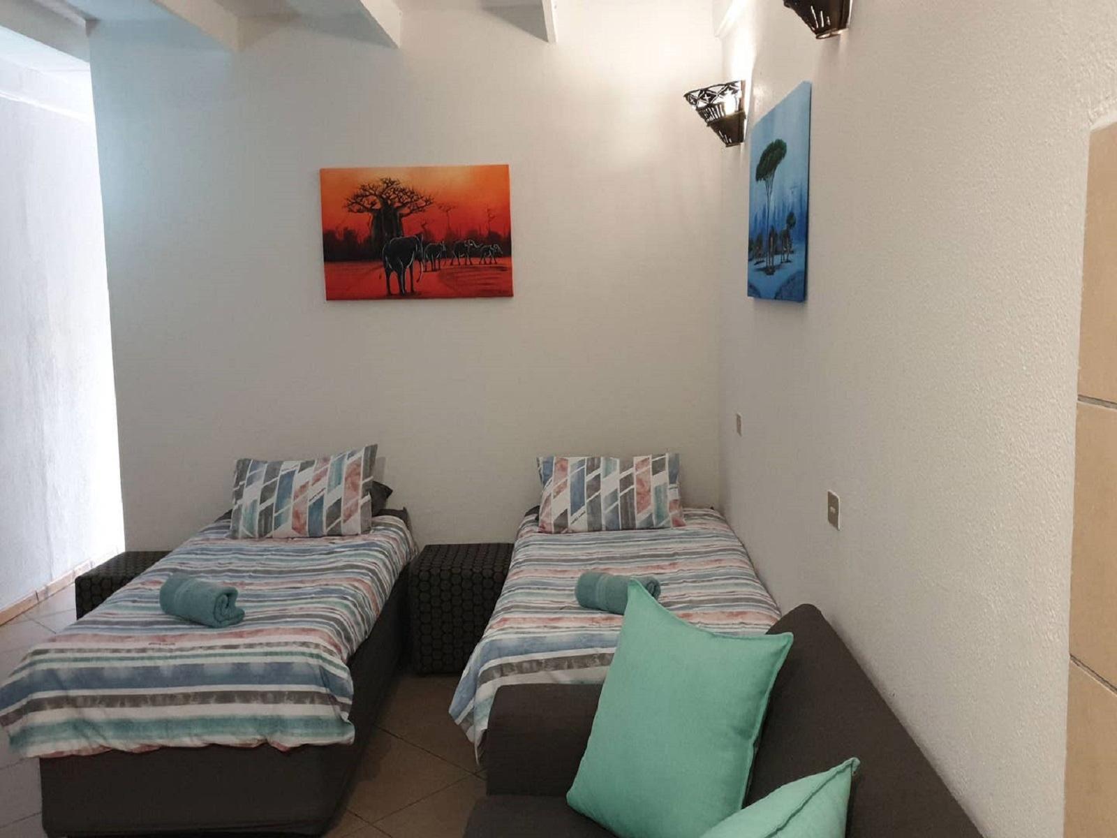 Room 1 — Photo of the whole room