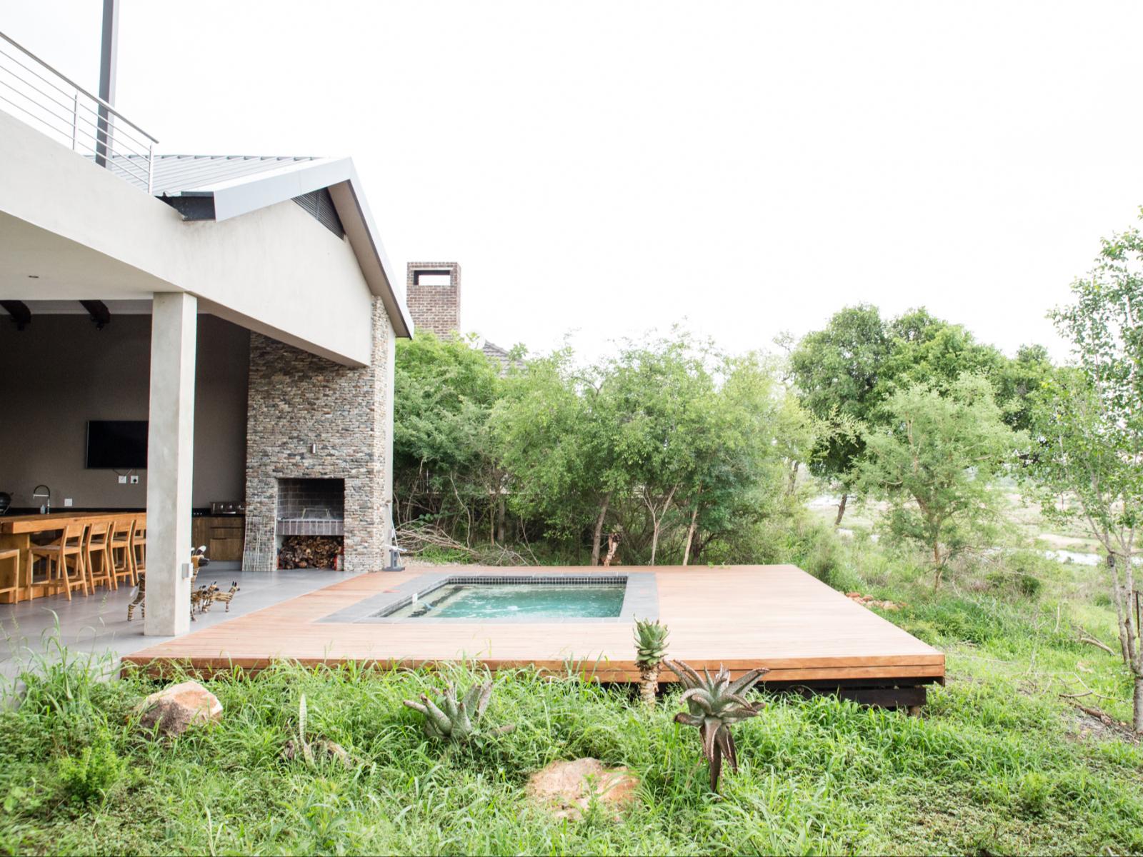 Ziziphus River Lodge