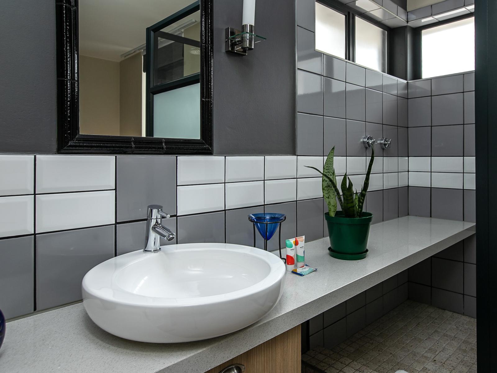 Room 43 — Bathroom