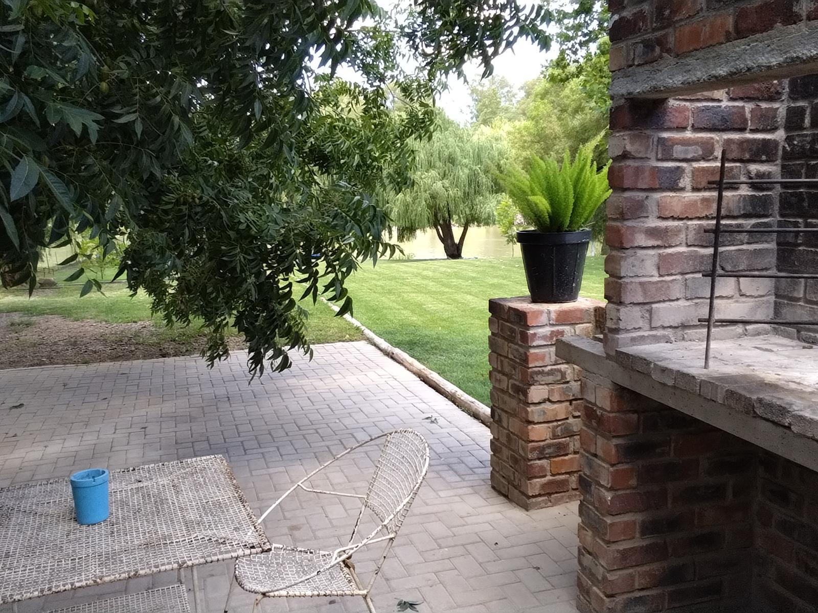 Room 1 — Braai/BBQ facilities