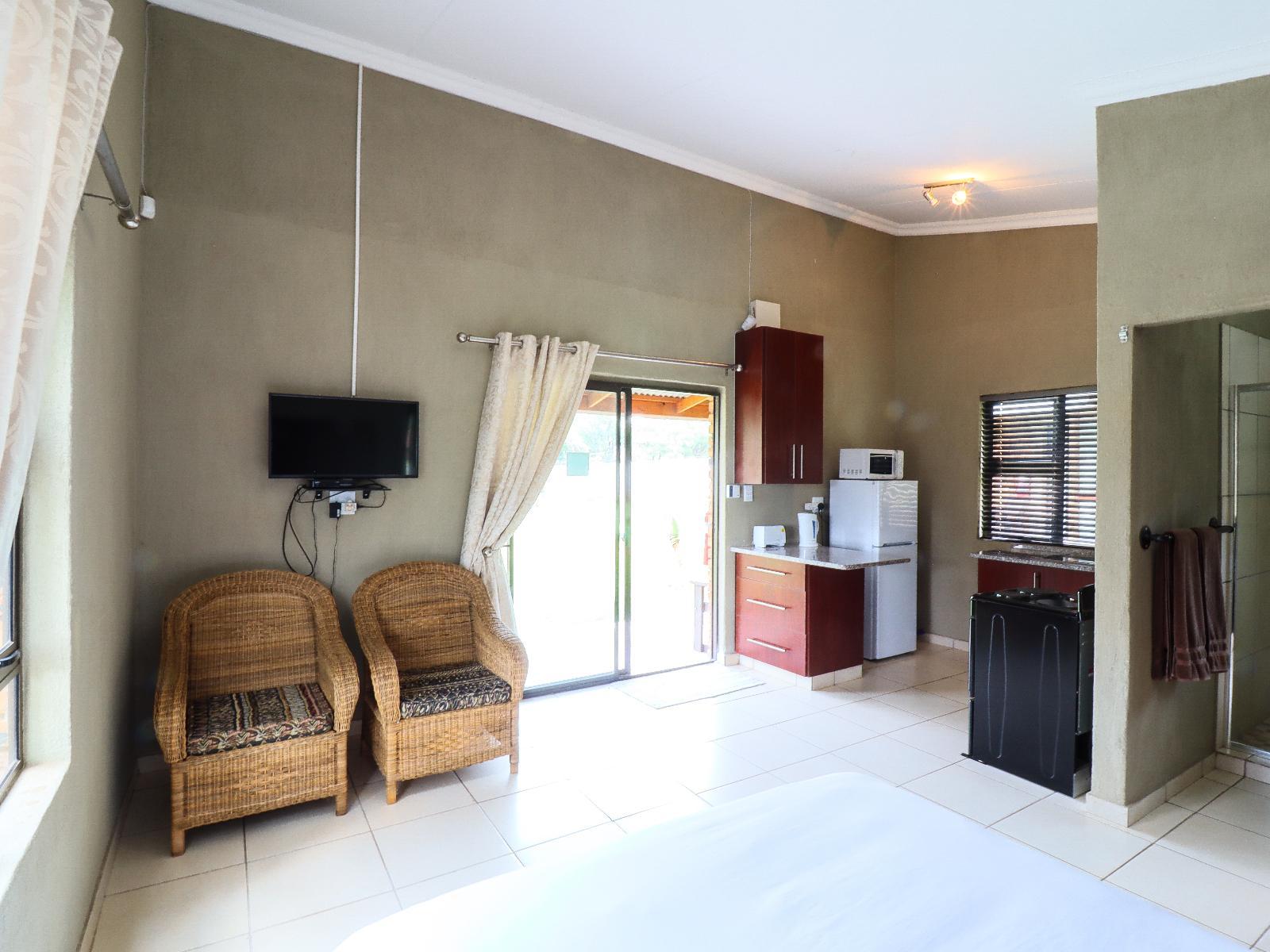 Room 1 — TV and multimedia