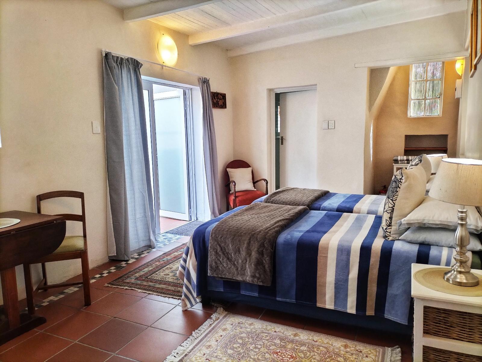 Room 5 — Photo of the whole room
